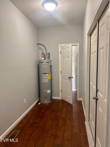 1805 Highway 91, Elizabethton, TN 37643