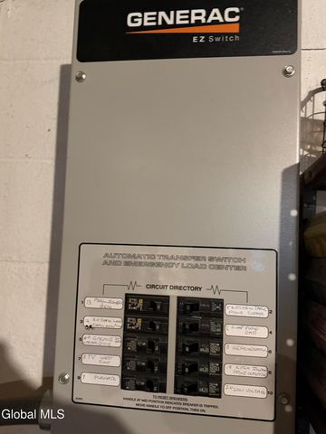 2 Madrid Court, Clifton Park, NY 12065