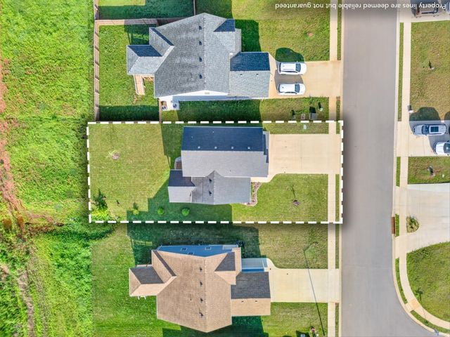 210 Ardell Dr, Clarksville, TN 37040