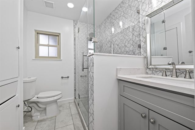 6307 Pineshade Lane, Houston, TX 77008