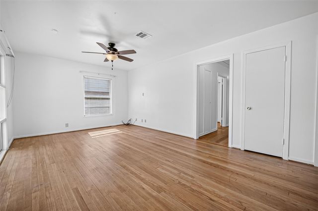 6307 Pineshade Lane, Houston, TX 77008