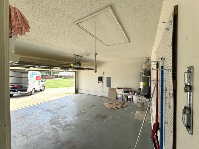 2616 Leicester Drive, Carrollton, TX 75006