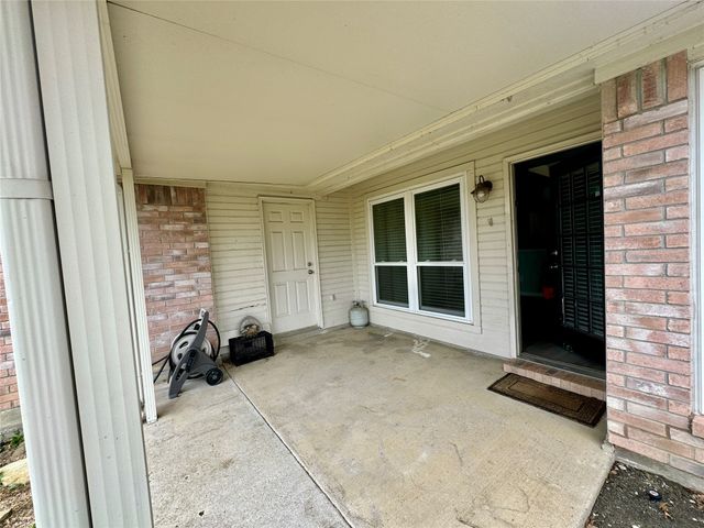 2616 Leicester Drive, Carrollton, TX 75006