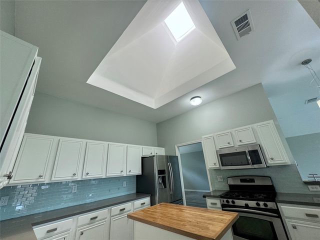 2616 Leicester Drive, Carrollton, TX 75006