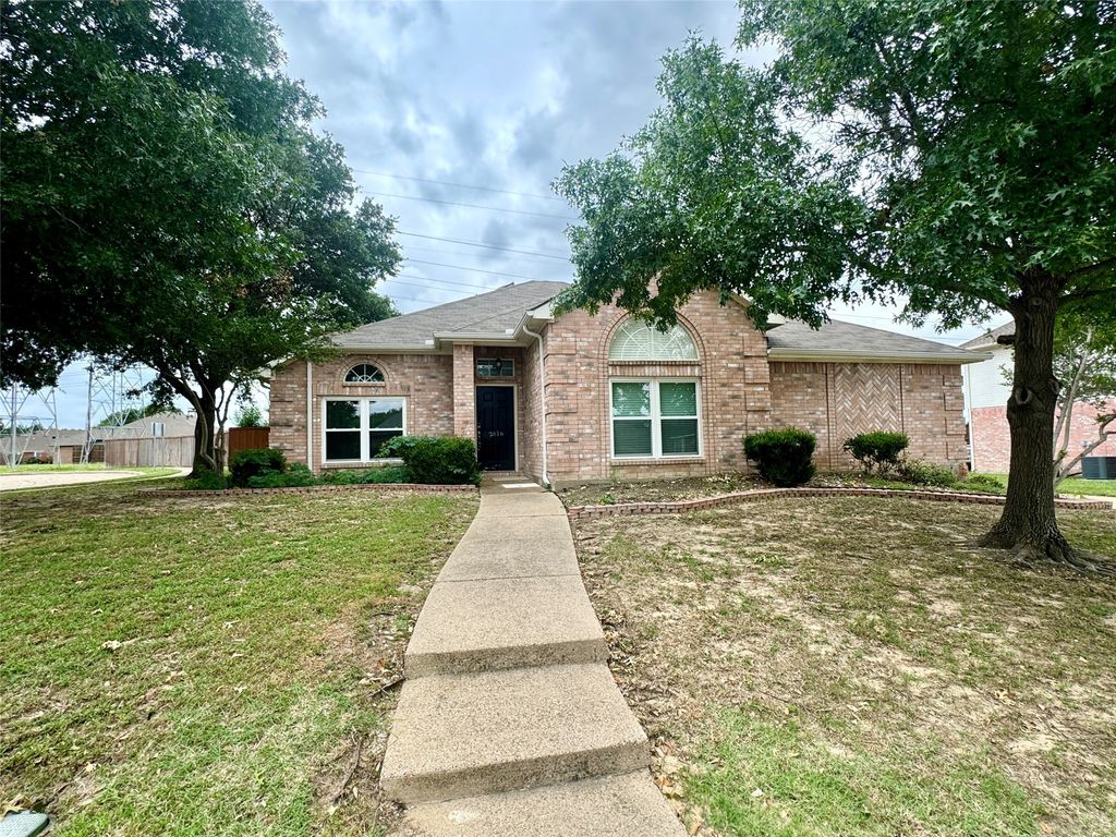 2616 Leicester Drive, Carrollton, TX 75006