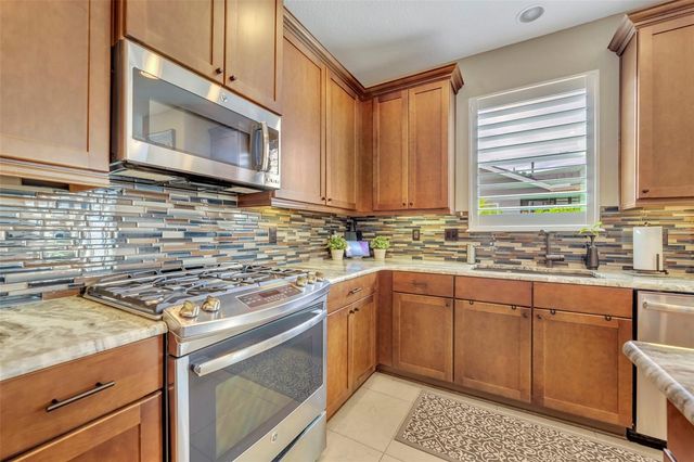 115 BAYOU BEND ROAD, Groveland, FL 34736