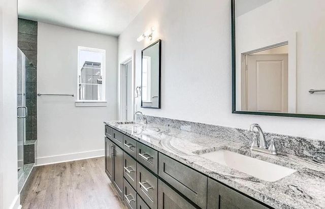 13325 Bee Street 403, Farmers Branch, TX 75234