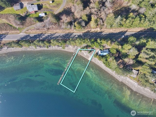 67 Devereaux Drive, Lilliwaup, WA 98555