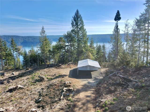 67 Devereaux Drive, Lilliwaup, WA 98555