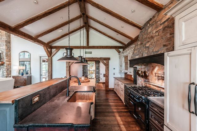 1007A Highland Rd, Brentwood, TN 37027