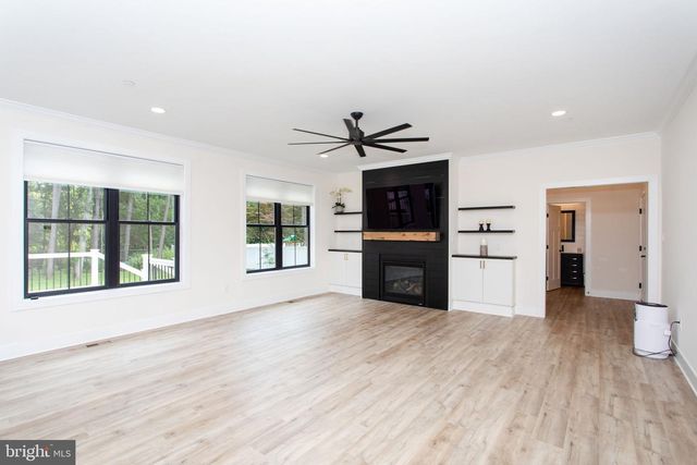 12126 RIVERVIEW DR, Newburg, MD 20664