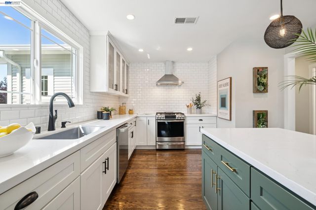 5161 TRASK STREET, Oakland, CA 94601