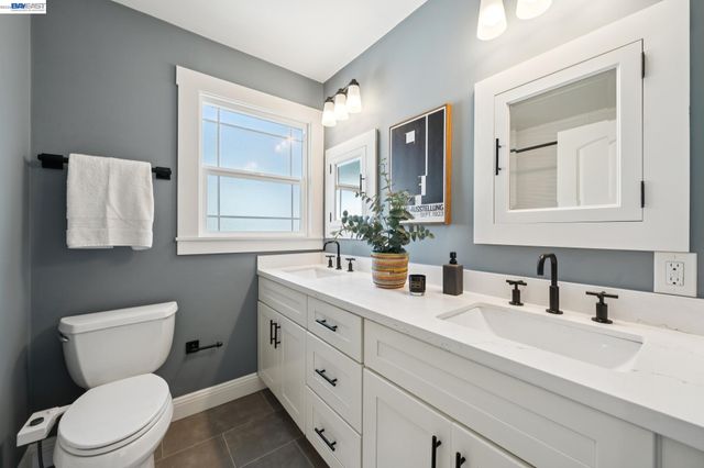5161 TRASK STREET, Oakland, CA 94601