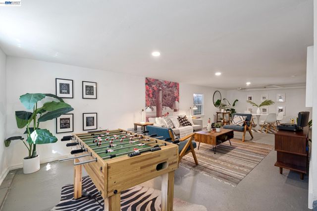 5161 TRASK STREET, Oakland, CA 94601