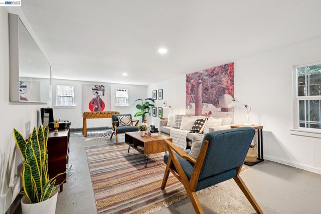 5161 TRASK STREET, Oakland, CA 94601