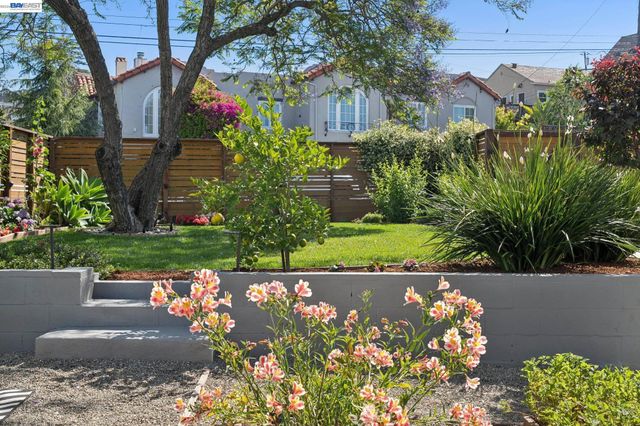 5161 TRASK STREET, Oakland, CA 94601