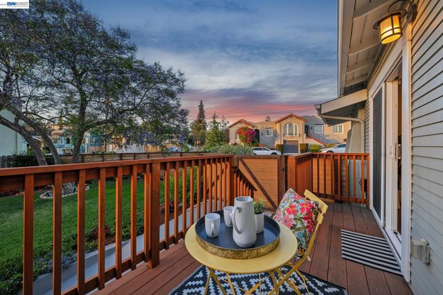 5161 TRASK STREET, Oakland, CA 94601