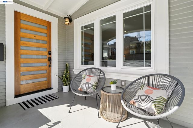 5161 TRASK STREET, Oakland, CA 94601