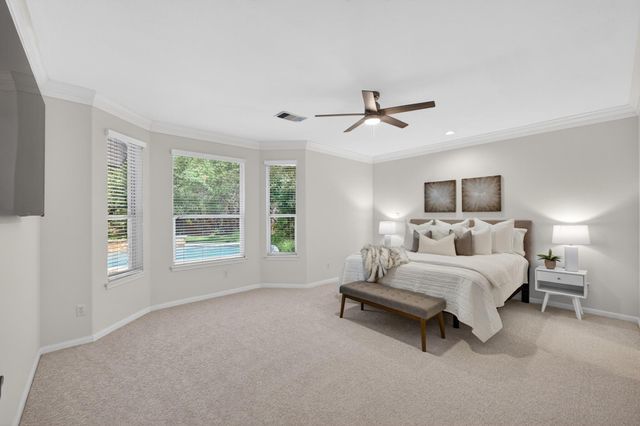 8025 Levata DR, Austin, TX 78739