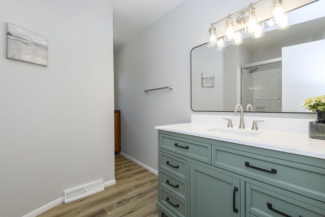 745 N Green Bay ROAD, Grafton, WI 53024