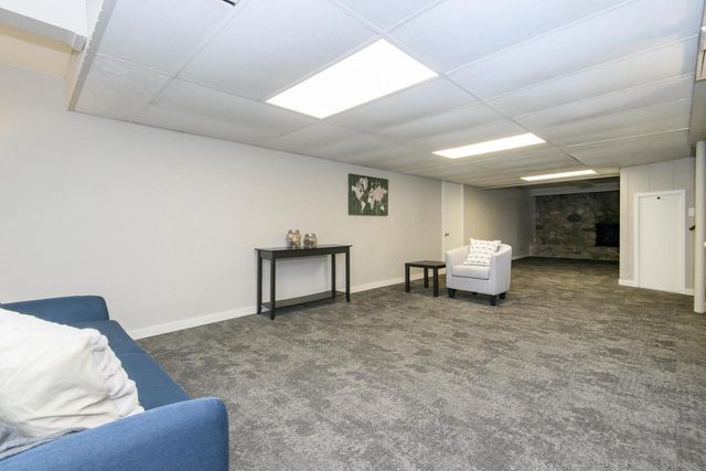 745 N Green Bay ROAD, Grafton, WI 53024