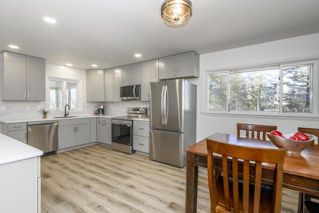 745 N Green Bay ROAD, Grafton, WI 53024