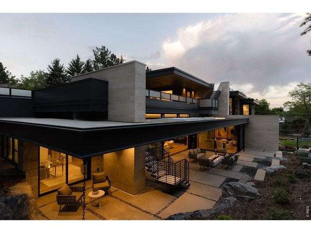 3555 4th St, Boulder, CO 80304