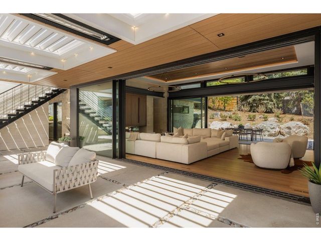 3555 4th St, Boulder, CO 80304