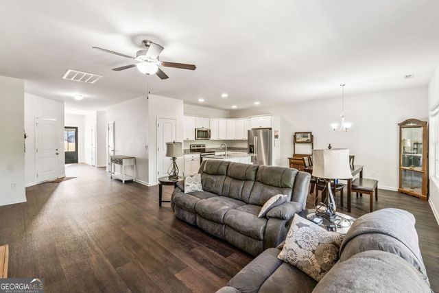 372 Highland Pointe Drive, Alto, GA 30510