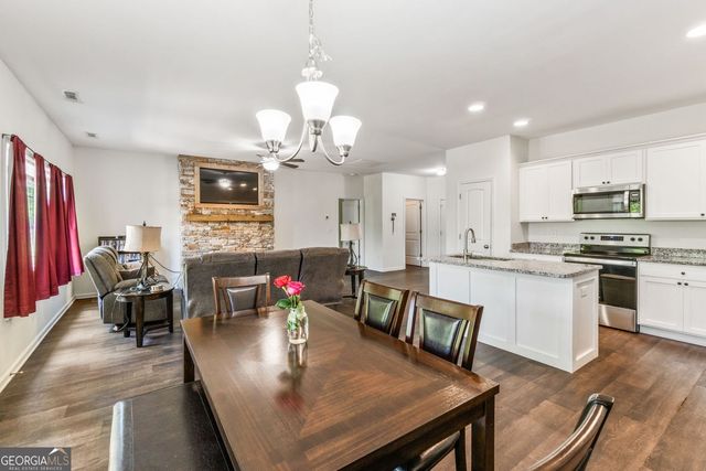 372 Highland Pointe Drive, Alto, GA 30510