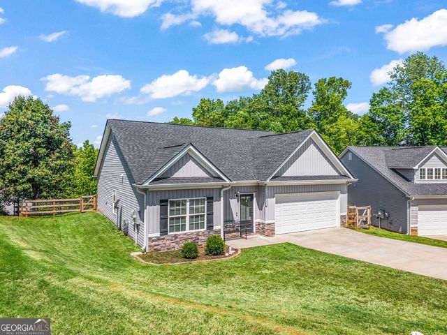 372 Highland Pointe Drive, Alto, GA 30510
