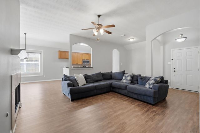 2313 Perkins Crossing Drive, Conroe, TX 77304