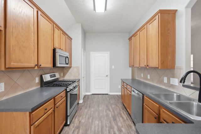 2313 Perkins Crossing Drive, Conroe, TX 77304