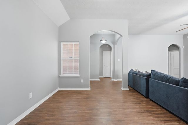 2313 Perkins Crossing Drive, Conroe, TX 77304