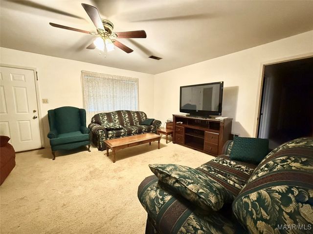 2105 W Dallas Avenue, Selma, AL 36701