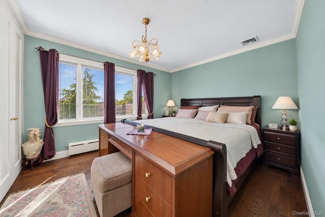 6511 Claran Court, Maspeth, NY 11378