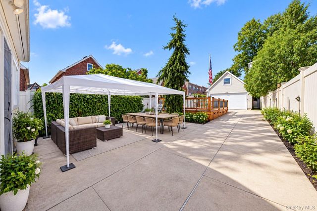 6511 Claran Court, Maspeth, NY 11378