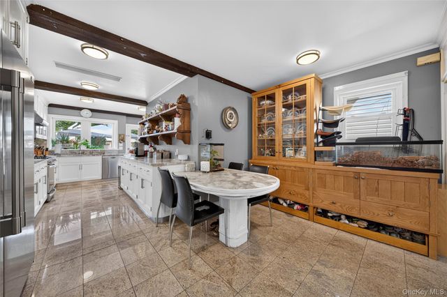 6511 Claran Court, Maspeth, NY 11378
