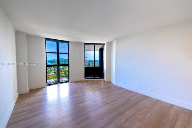 2000 Towerside Ter 1910, Miami, FL 33138