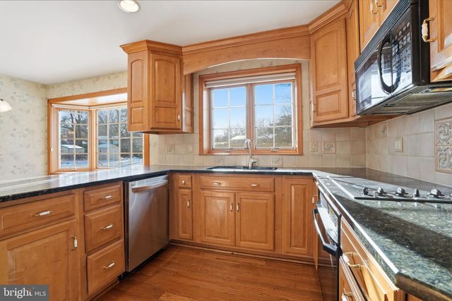 1301 ALBRIGHT DR, Yardley, PA 19067