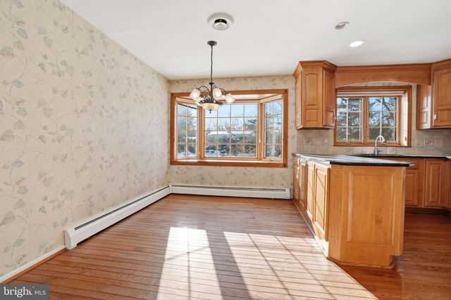 1301 ALBRIGHT DR, Yardley, PA 19067