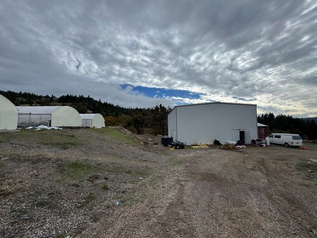 2281 Burgess Ranch Road, Zenia, CA 95595