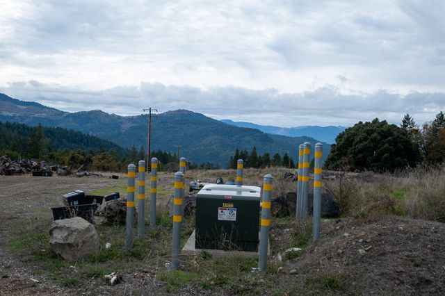 2281 Burgess Ranch Road, Zenia, CA 95595