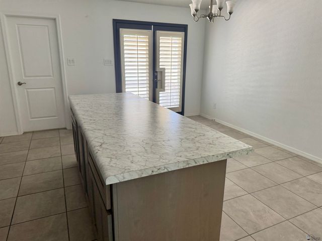 4711 E Los Olivos Dr, San Luis, AZ 85336