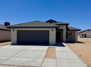 4711 E Los Olivos Dr, San Luis, AZ 85336