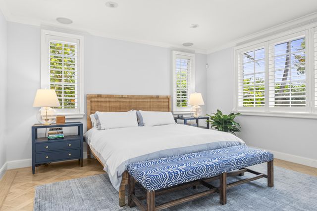 156 Dolphin Road, Palm Beach, FL 33480