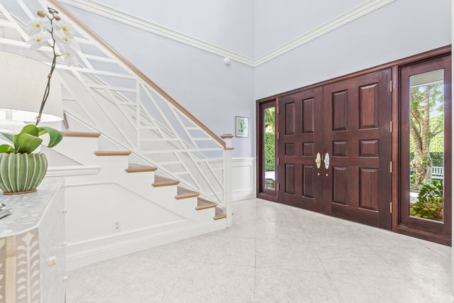 156 Dolphin Road, Palm Beach, FL 33480