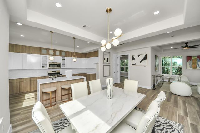 2016 Blodgett Street, Houston, TX 77004