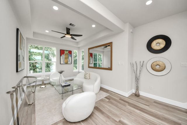 2016 Blodgett Street, Houston, TX 77004