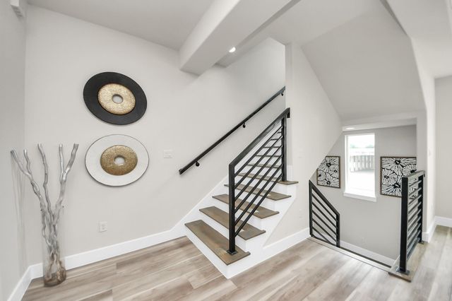 2016 Blodgett Street, Houston, TX 77004